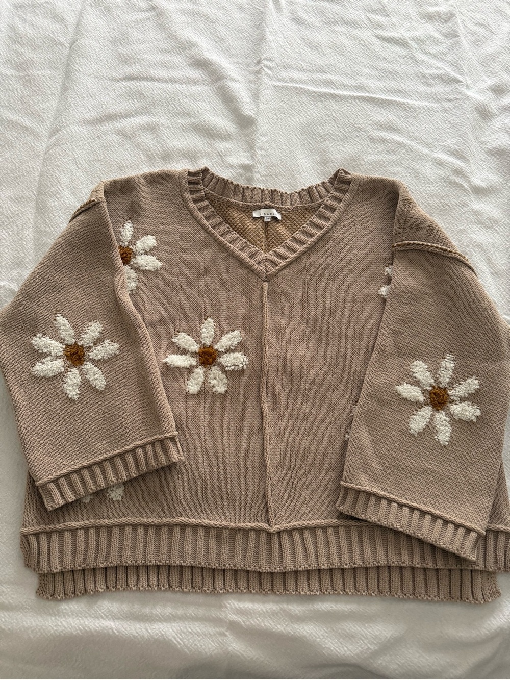 Miracle Taupe V-Neck Knit Sweater with White Daisy Embroidery - Picture 3 of 7